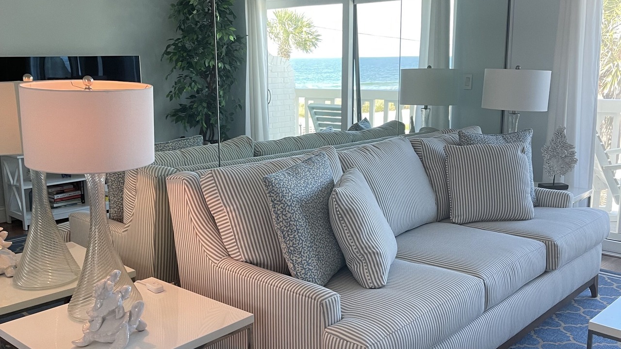 Photo of Livingroom in Ormond-by-the-Sea