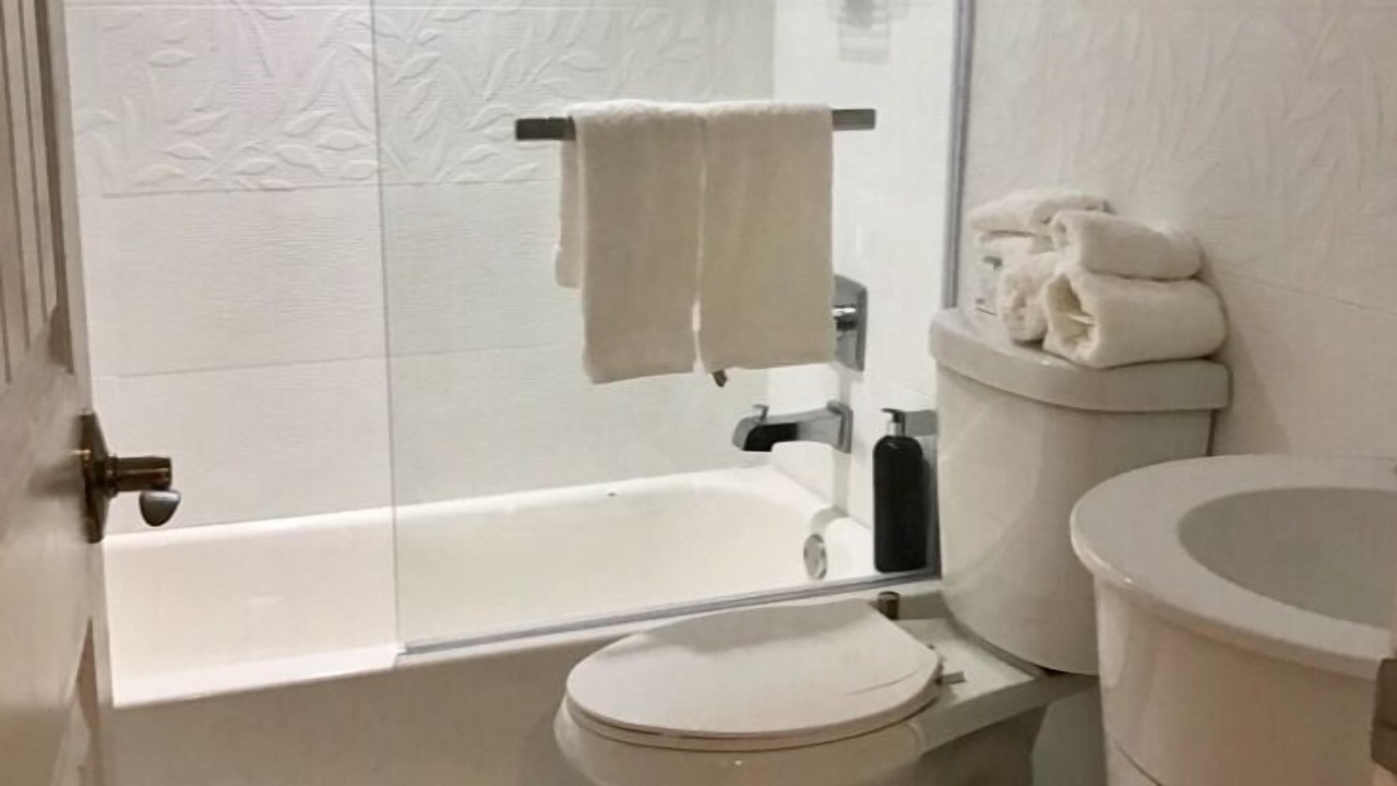 Photo of Bathroom in Ormond-by-the-Sea