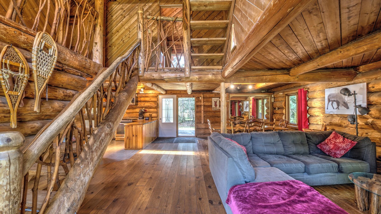 Photo of Livingroom in Notre-Dame-de-la-Merci