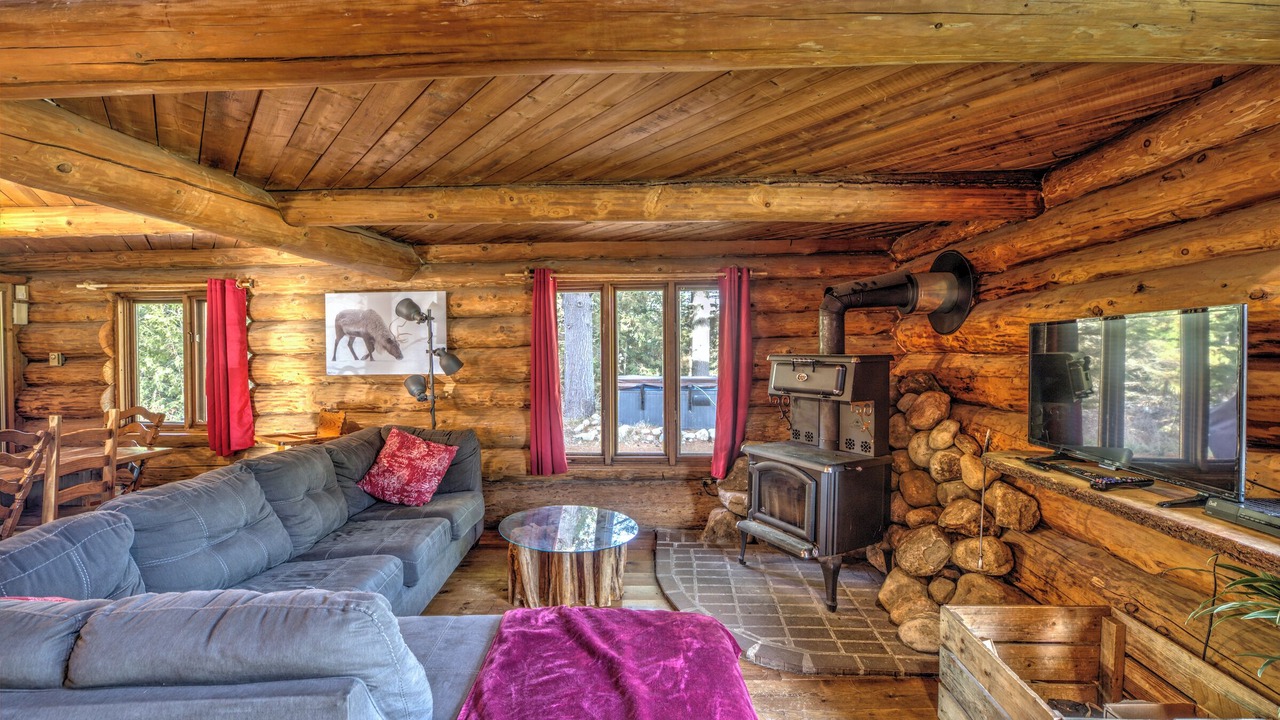 Photo of Livingroom in Notre-Dame-de-la-Merci