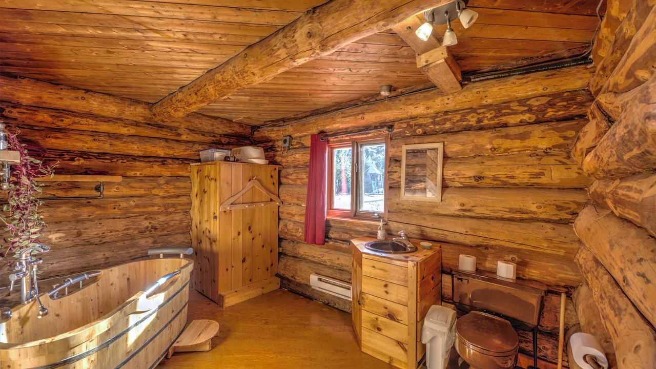 Photo of Bathroom in Notre-Dame-de-la-Merci