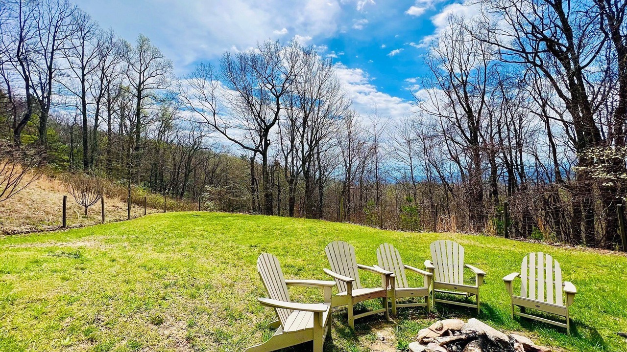 Photo of Outdoor in Lenoir