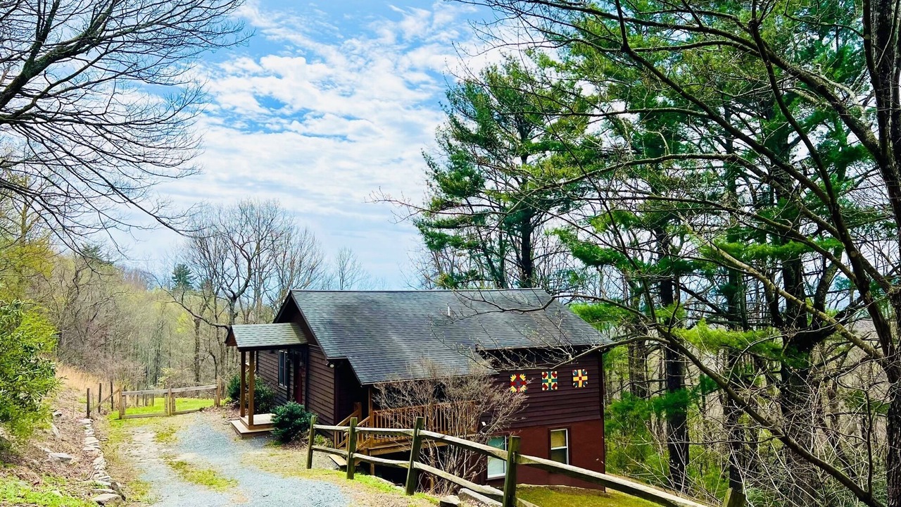 Photo of Outdoor in Lenoir