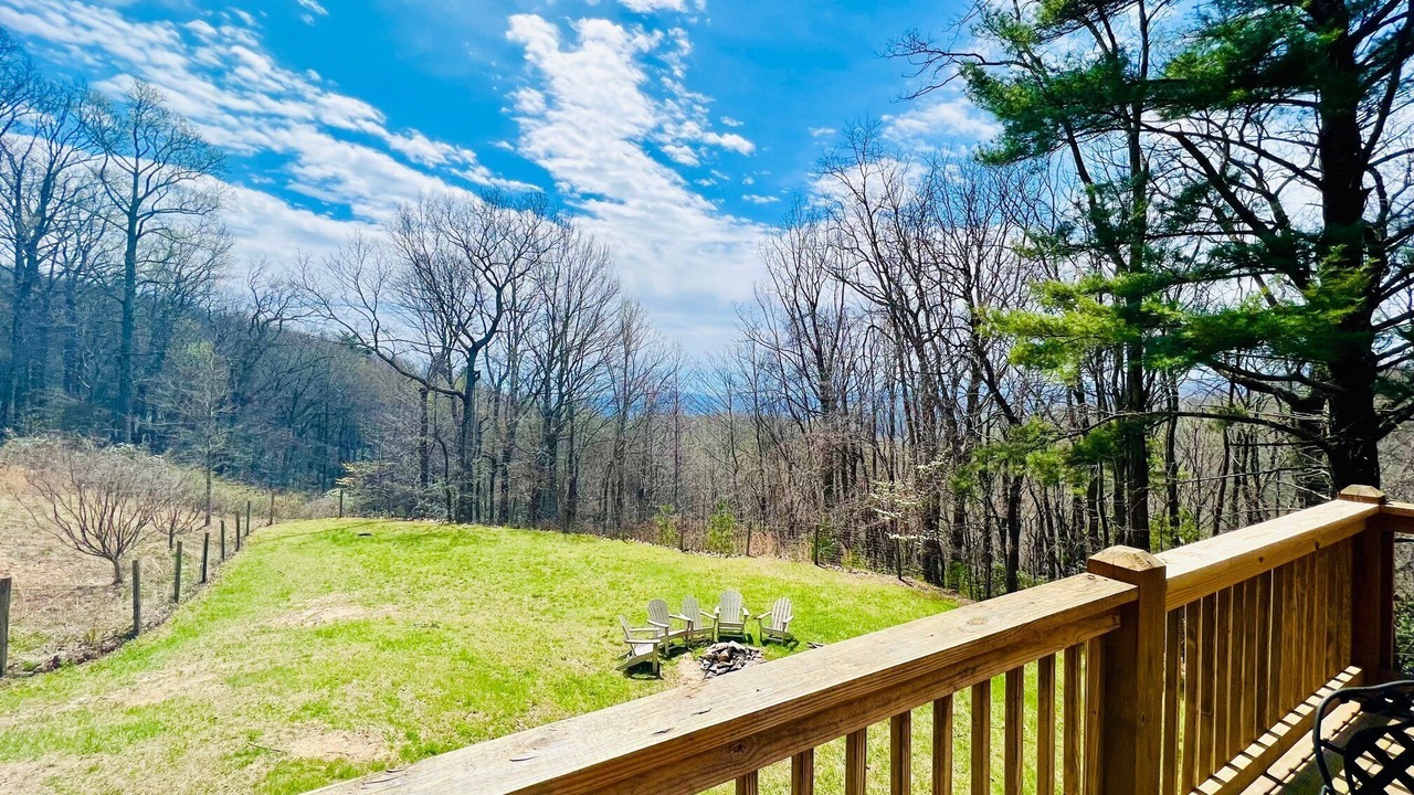 Photo of Outdoor in Lenoir