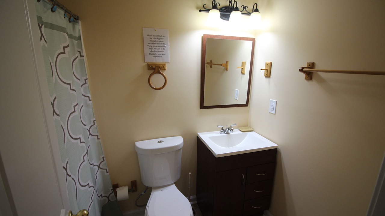 Photo of Bathroom in Cedar Grove