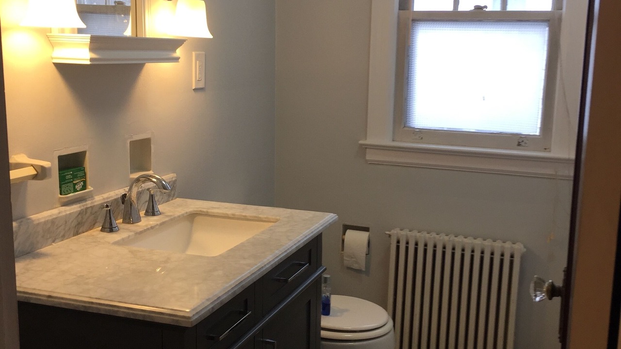 Photo of Bathroom in Troy