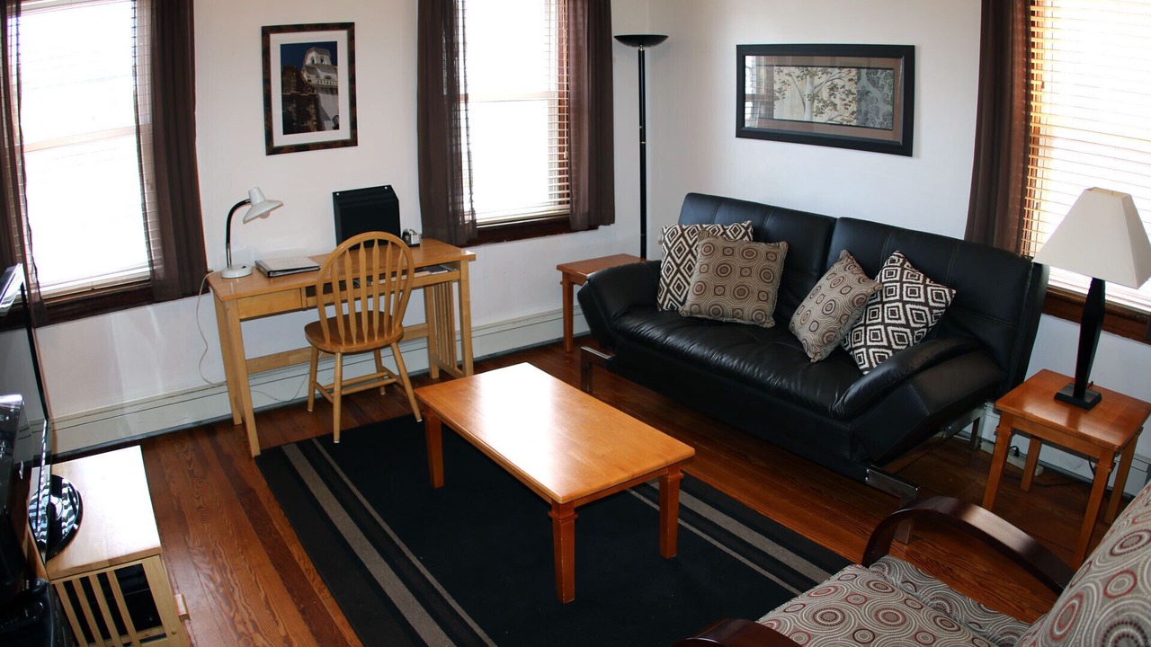 Photo of Livingroom in Raritan