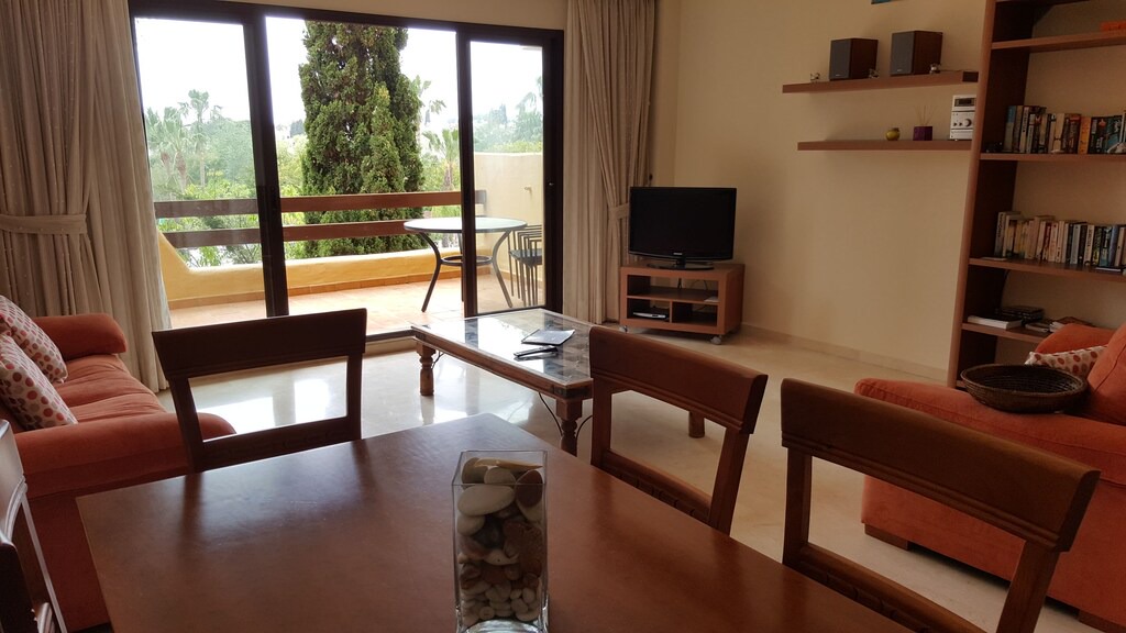 Photo of Livingroom in New Golden Mile