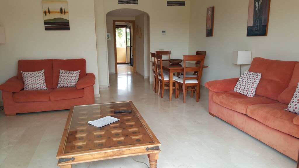 Photo of Livingroom in New Golden Mile