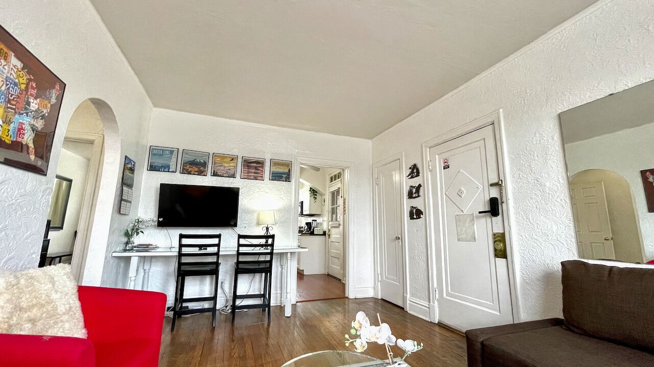 Photo of Livingroom in St. Louis