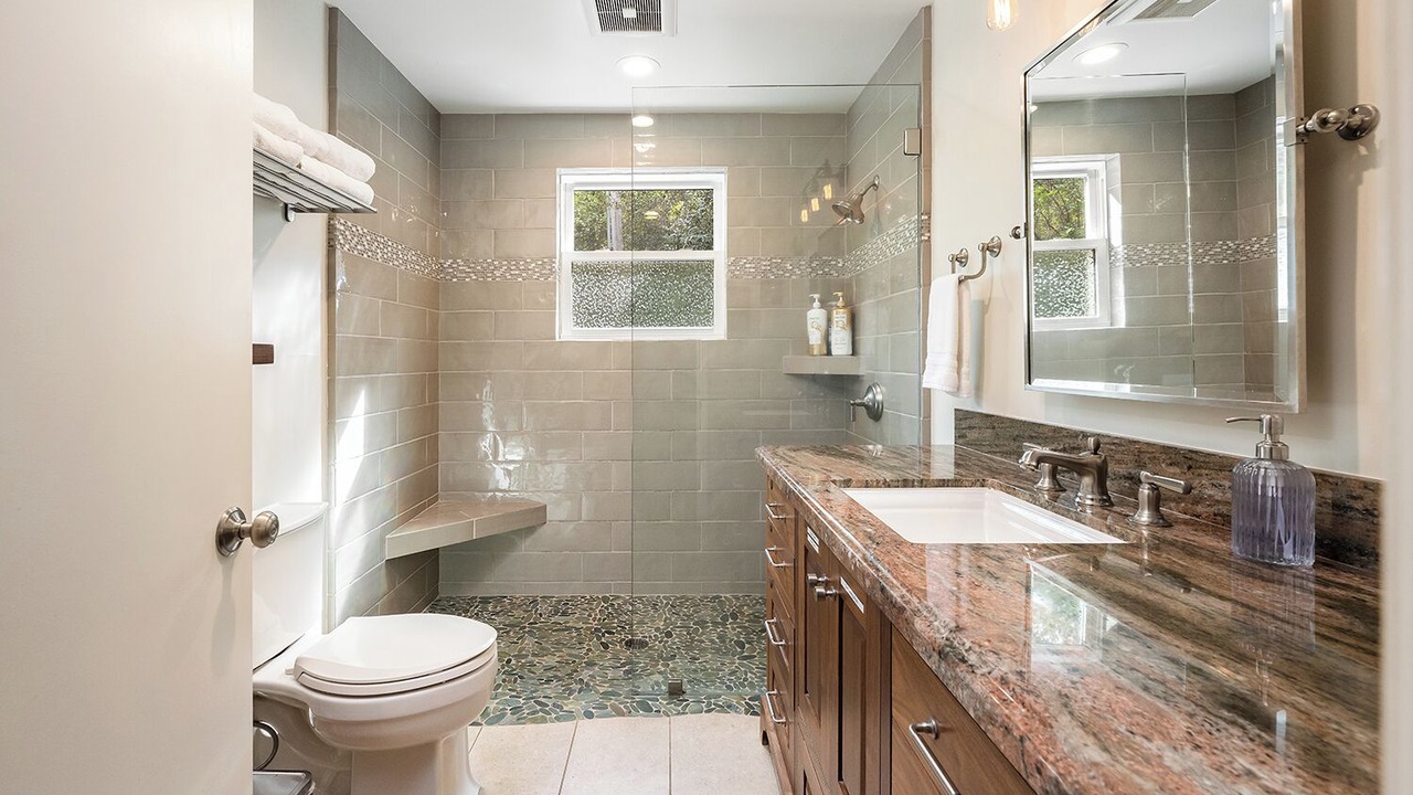 Photo of Bathroom in Cazadero