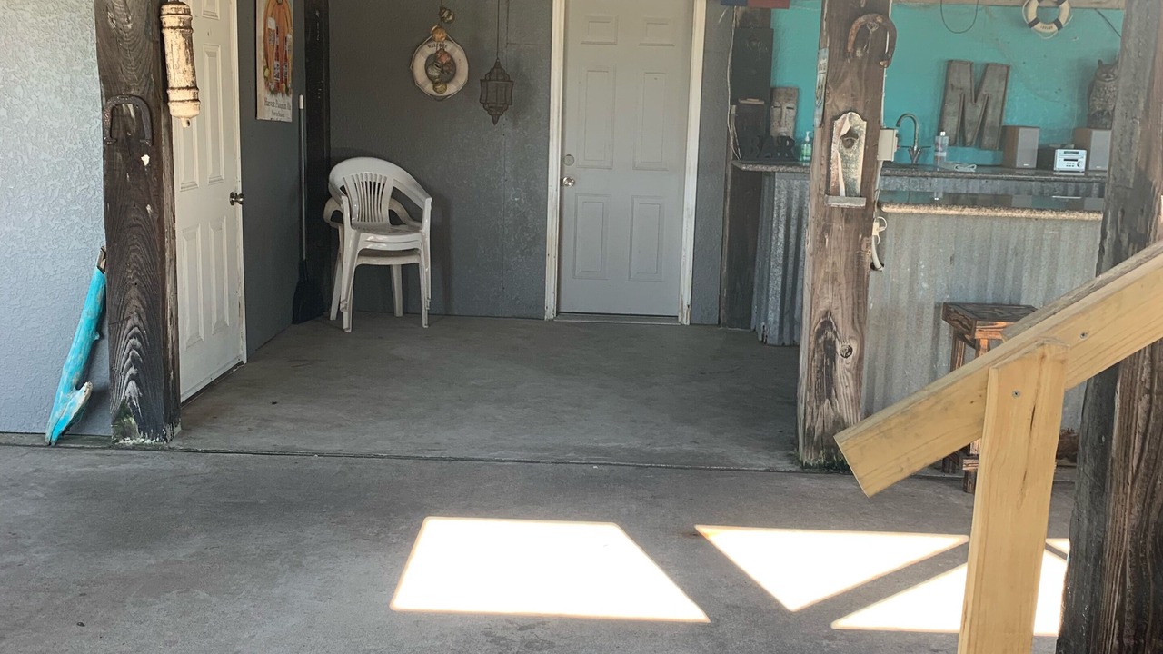 Photo of Outdoor in Hitchcock