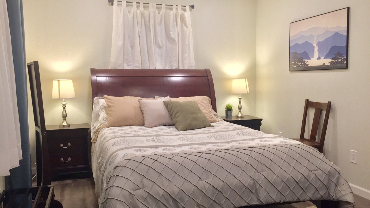 Photo of Bedroom in South Hills