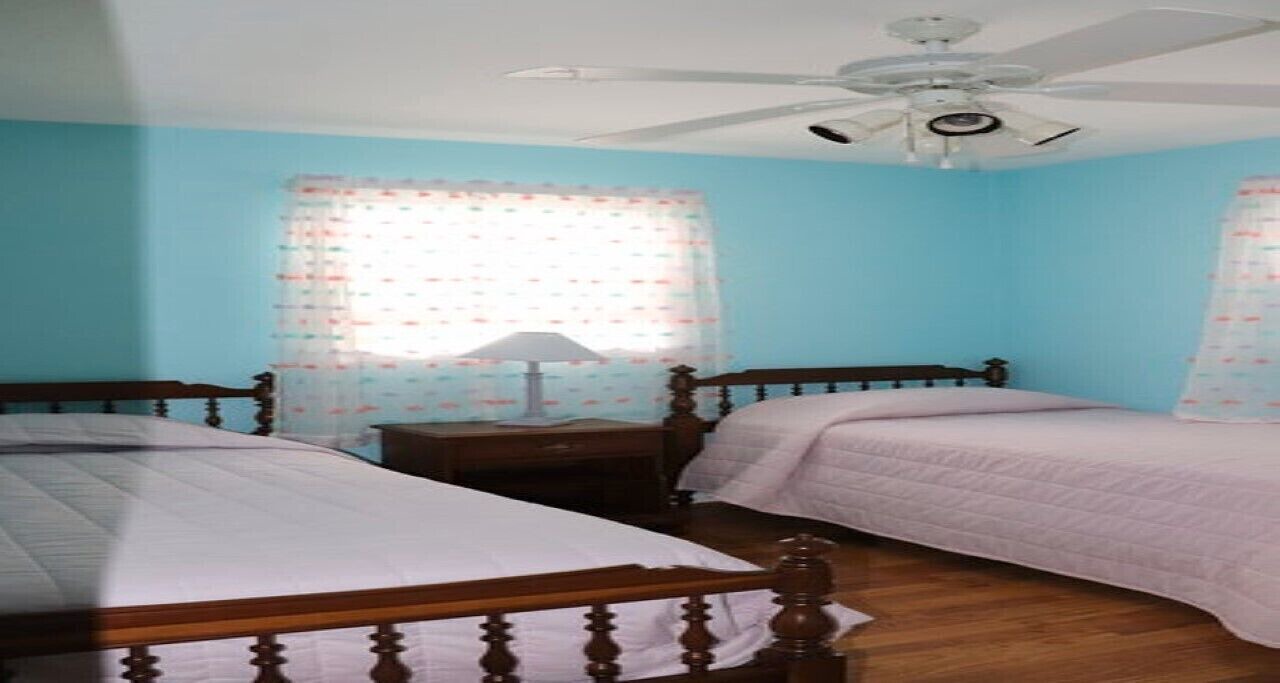 Photo of Bedroom in Hendersonville