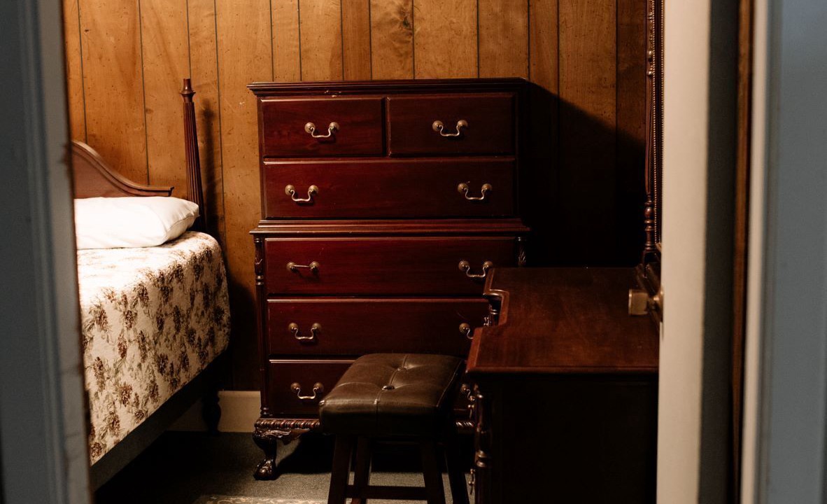 Photo of Bedroom in Hendersonville