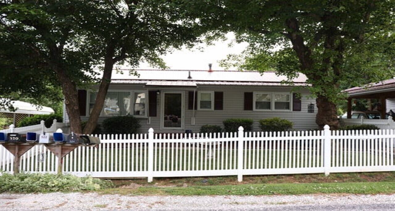 Photo of Outdoor in Hendersonville