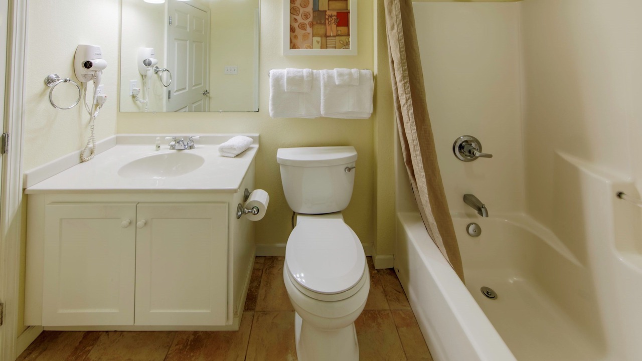 Photo of Bathroom in South Lee