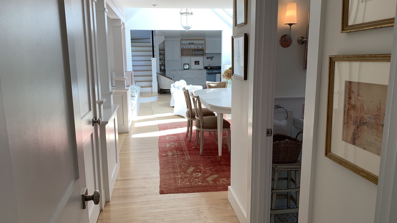 Photo of Others in Jamestown