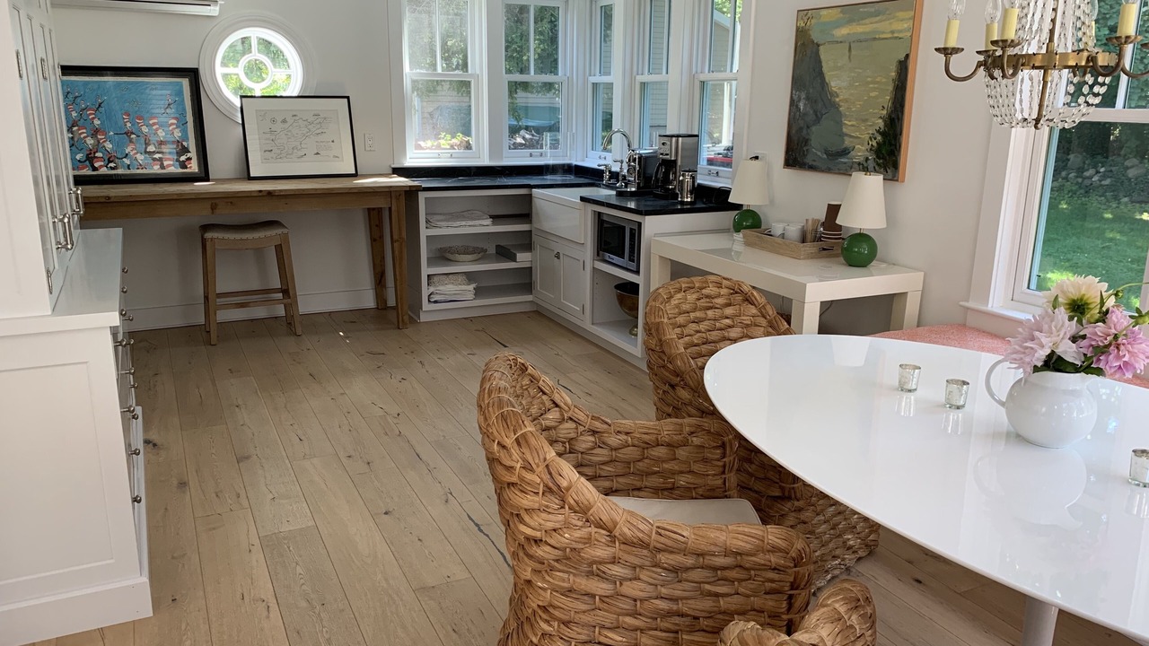 Photo of Others in Jamestown