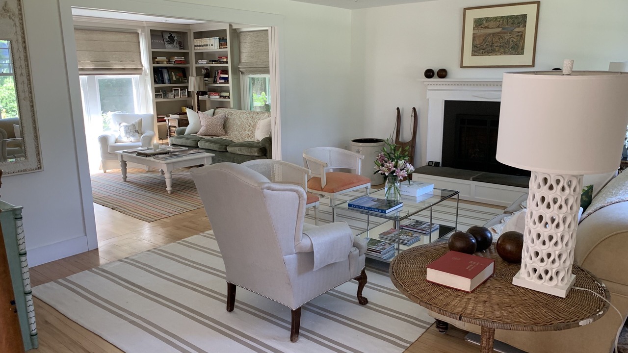 Photo of Livingroom in Jamestown