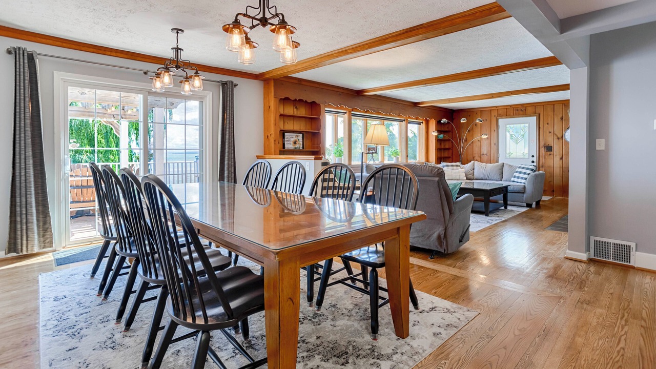 Photo of Others in Seneca Falls