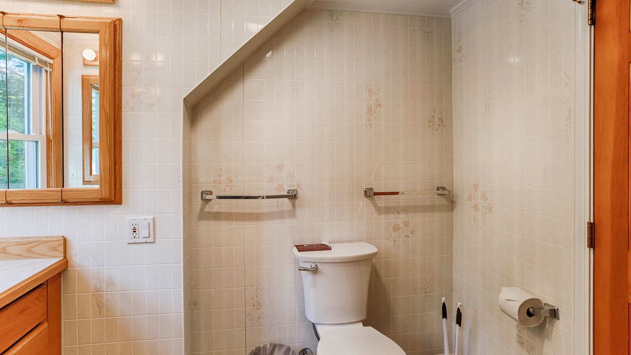 Photo of Others in Seneca Falls