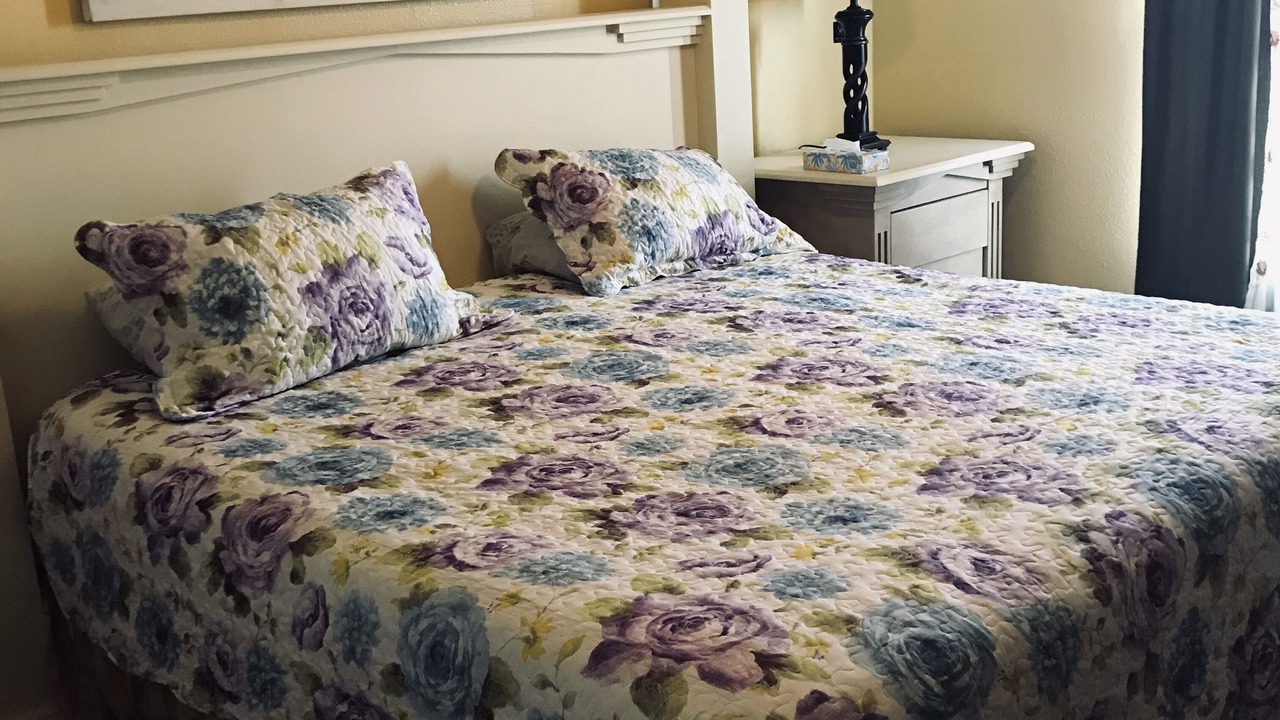 Photo of Bedroom in Crystal