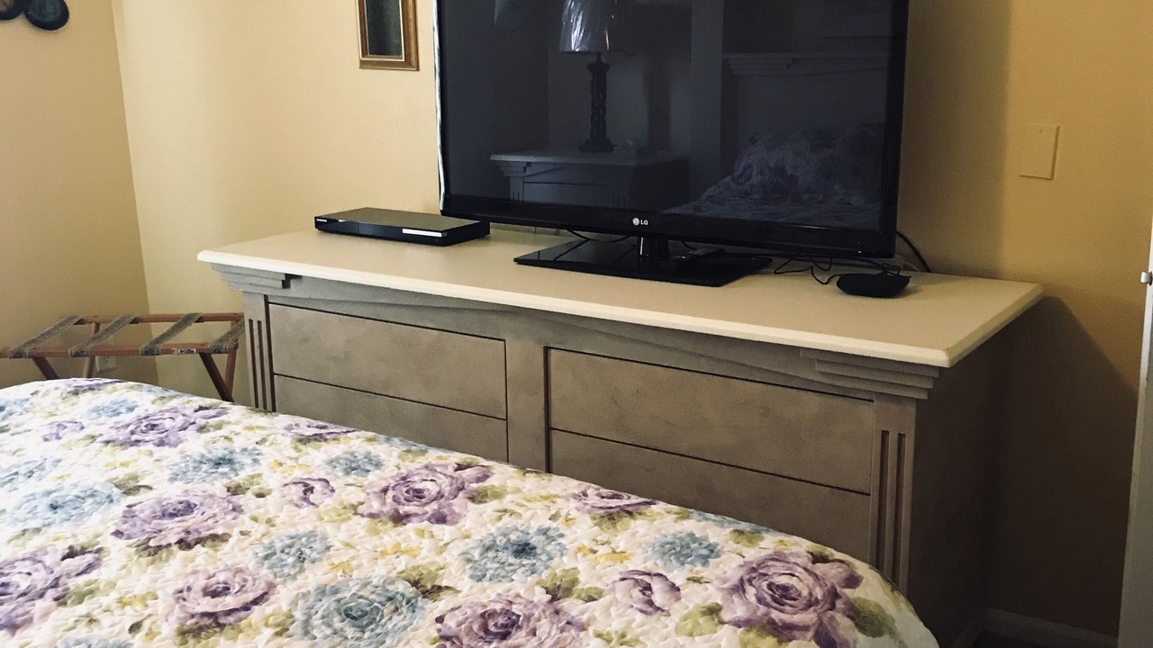 Photo of Bedroom in Crystal