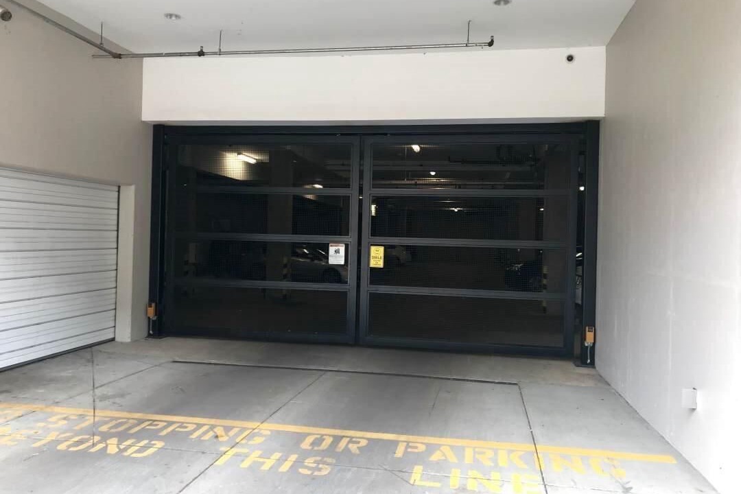 Photo of Others in Sunnyside