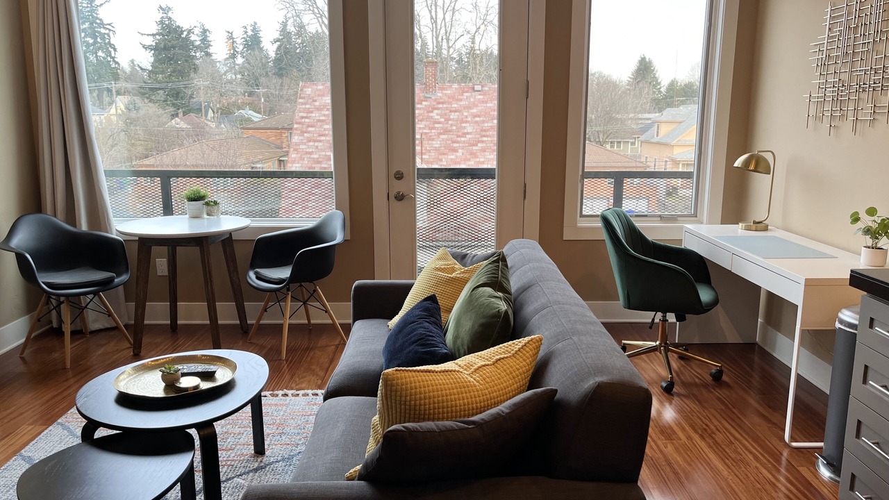 Photo of Livingroom in Sunnyside