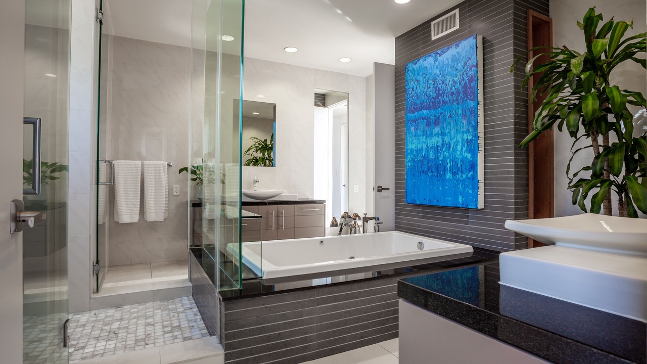 Photo of Bathroom in Beverly Grove