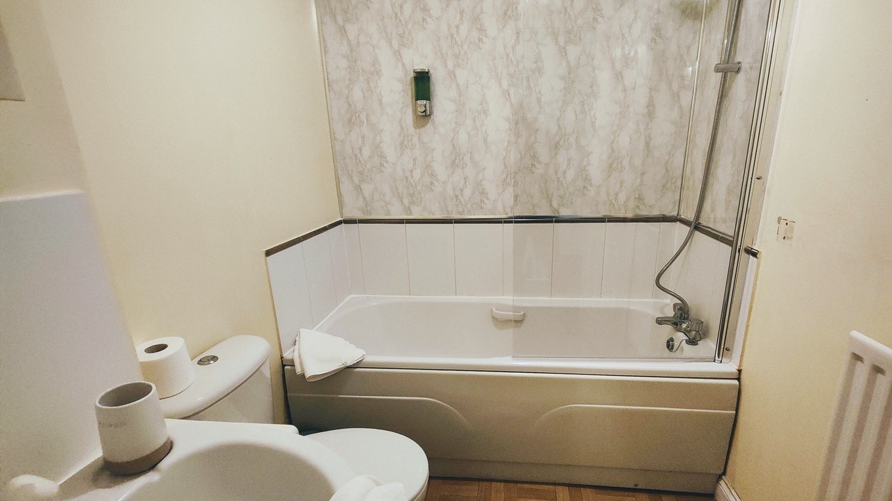 Photo of Bathroom in Eastleigh