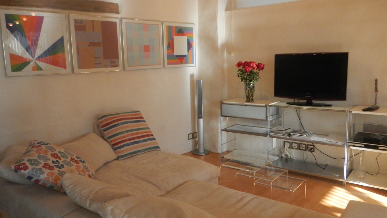 Photo of Livingroom in Andelfingen District