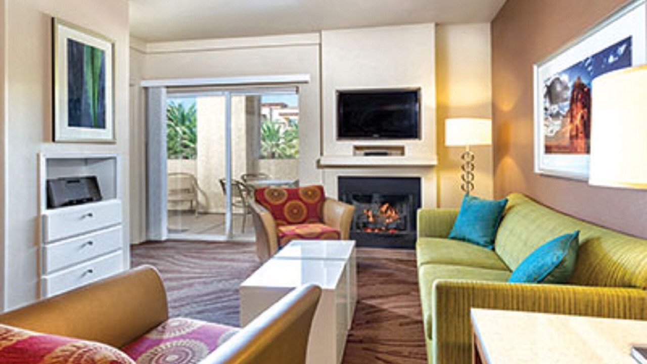 Photo of Livingroom in Enterprise