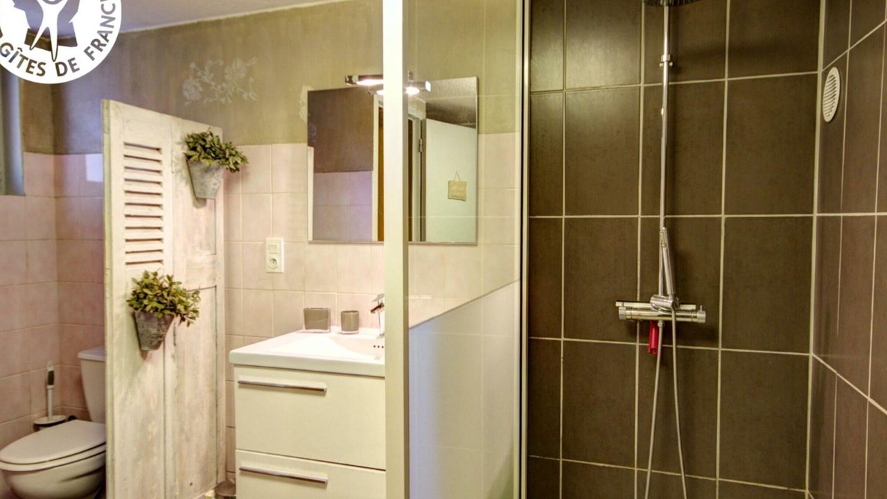 Photo of Bathroom in Montbrison