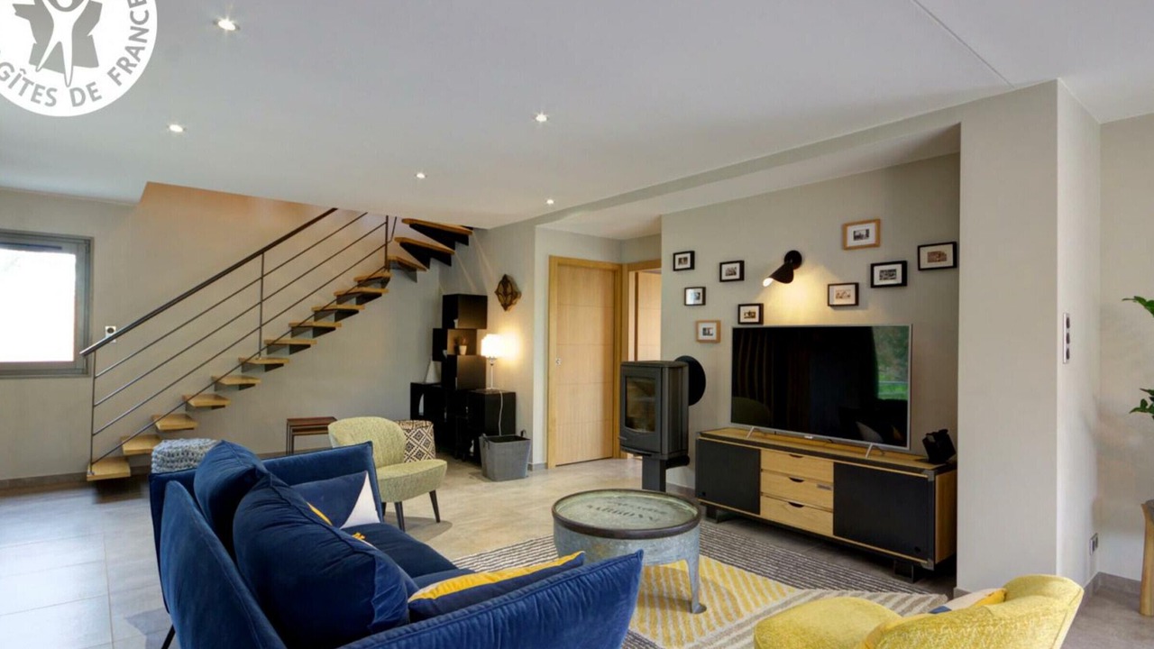 Photo of Livingroom in Montbrison