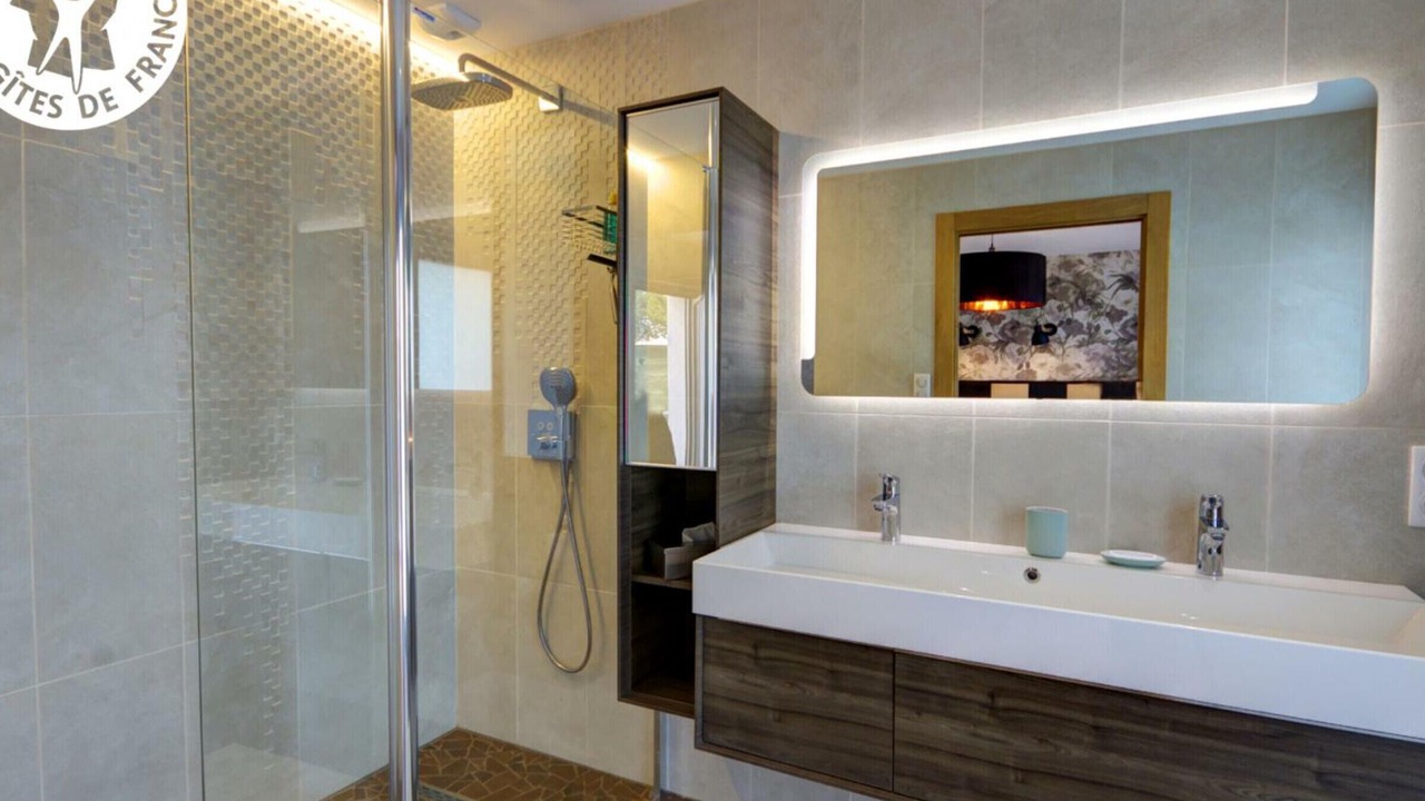 Photo of Bathroom in Montbrison