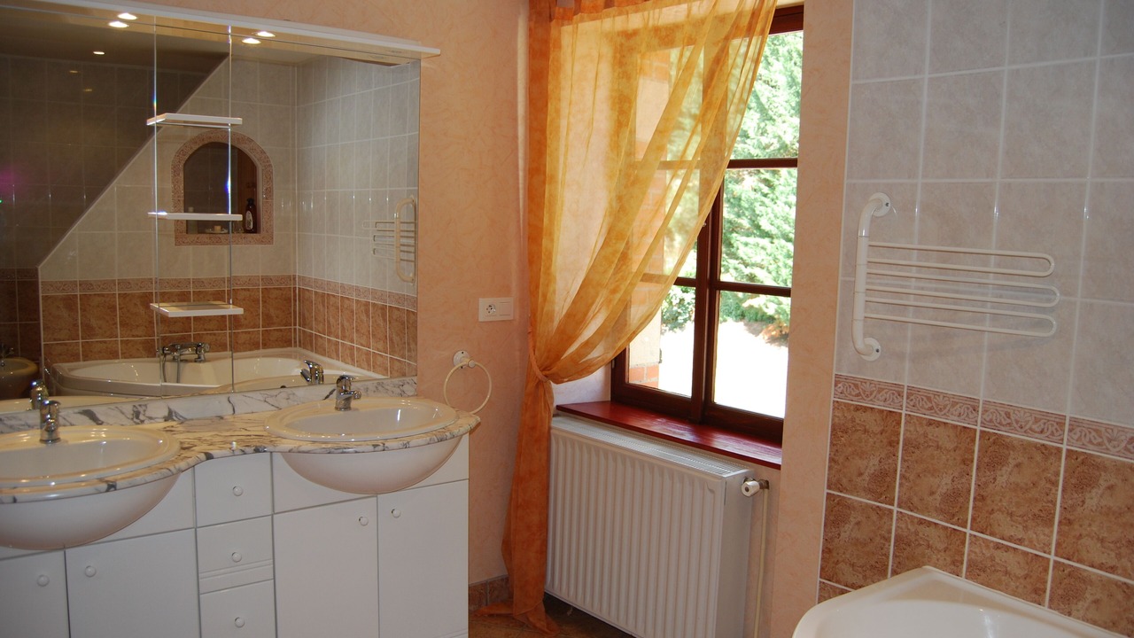 Photo of Bathroom in Cadalen