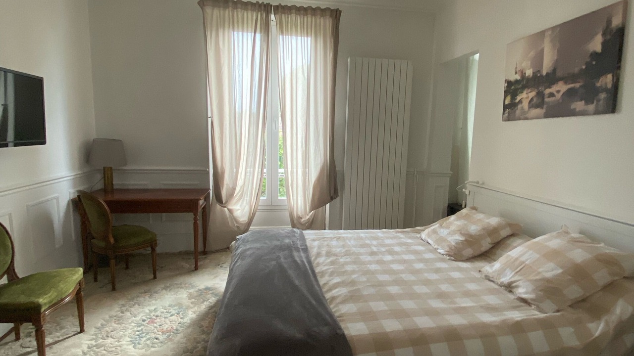 Photo of Bedroom in Fontainebleau