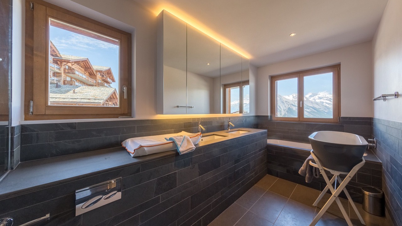 Photo of Bathroom in Saint-Pierre-de-Clages