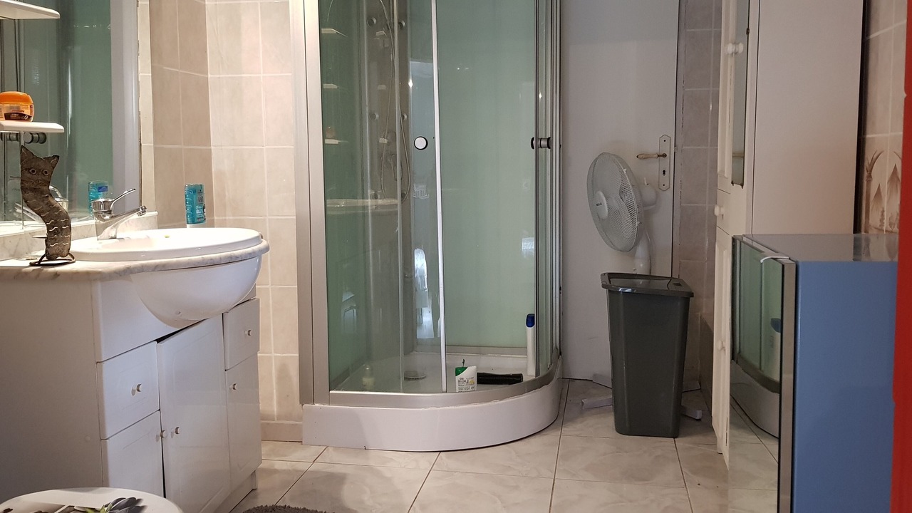 Photo of Bathroom in Sabran