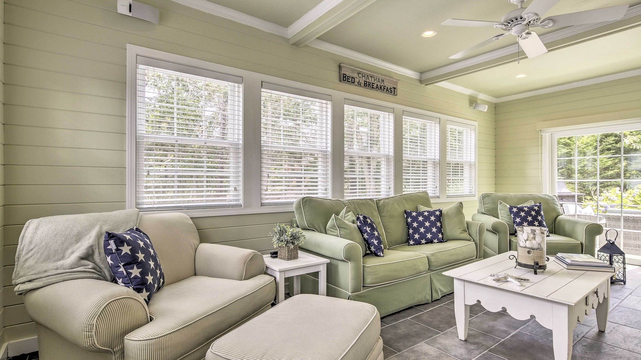 Photo of Livingroom in South Chatham