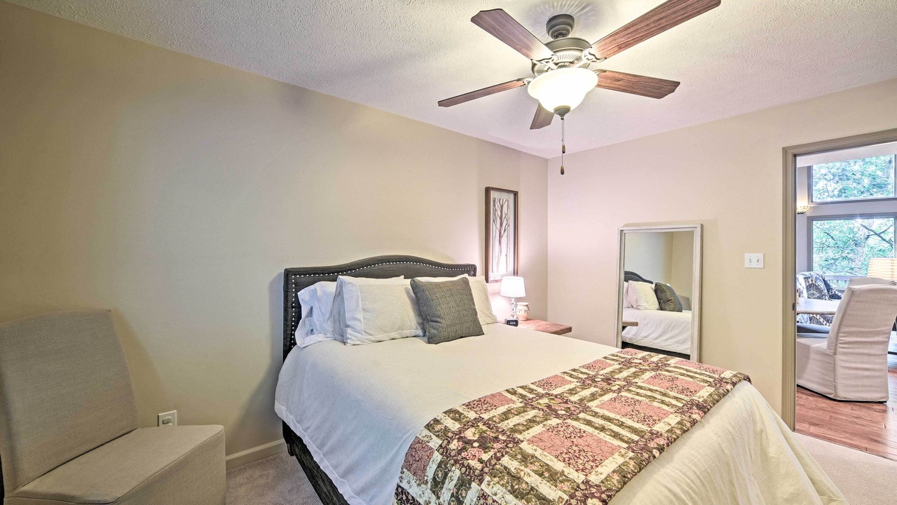 Photo of Bedroom in Roseland