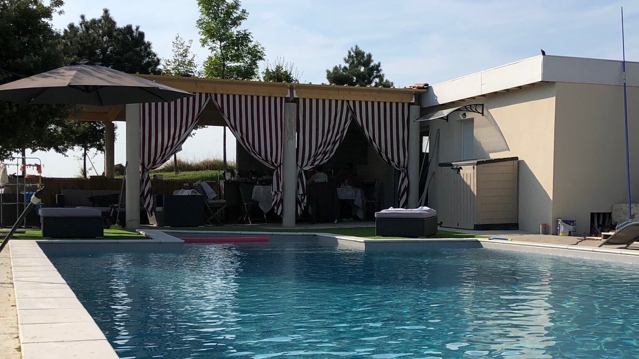 Photo of Outdoor in Lavardens
