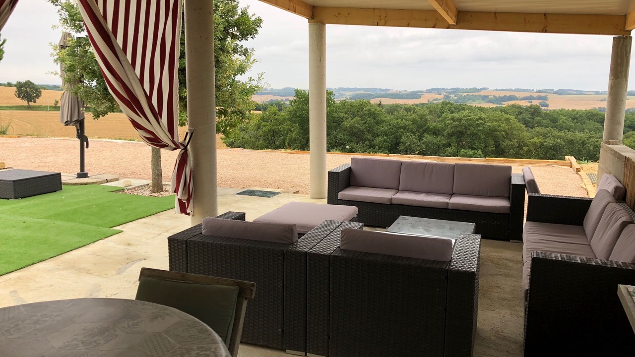 Photo of Outdoor in Lavardens