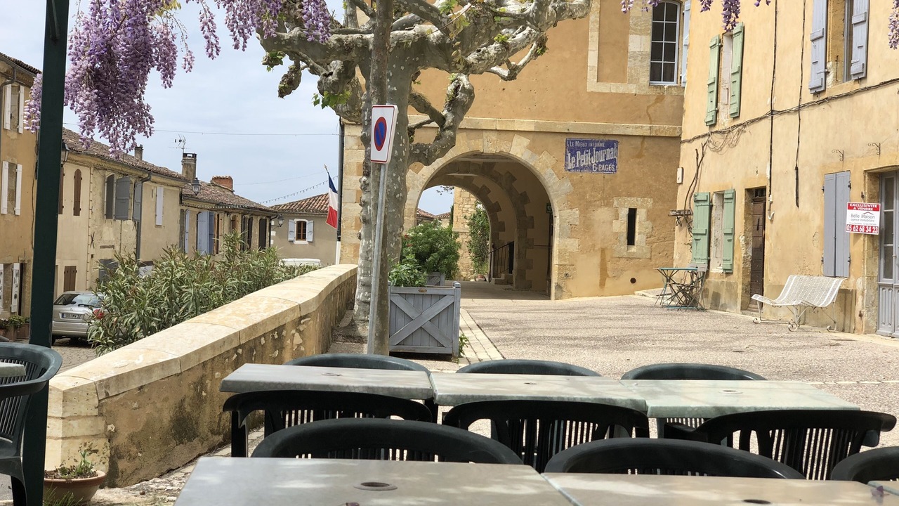 Photo of Outdoor in Lavardens