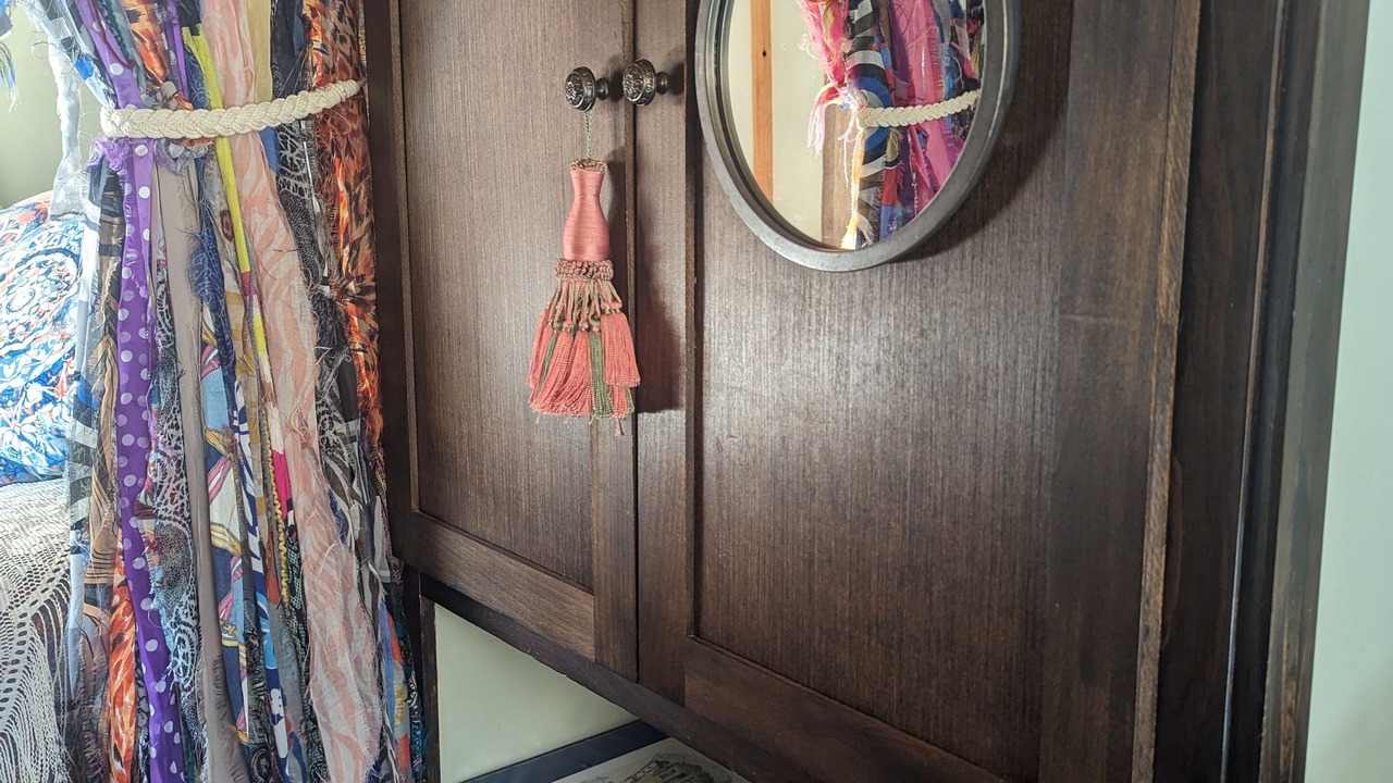 Photo of Others in Salmon