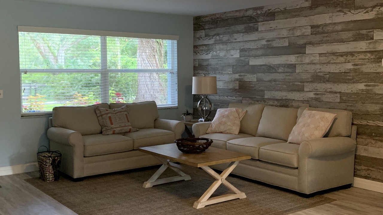 Photo of Livingroom in Spring Hill