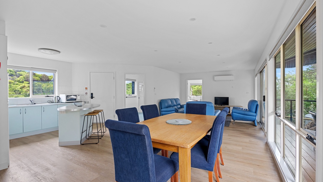 Photo of Livingroom in Sandy Point