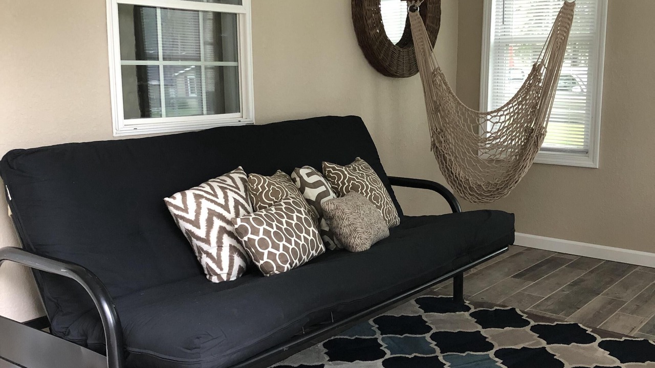 Photo of Livingroom in Prairie Du Chien